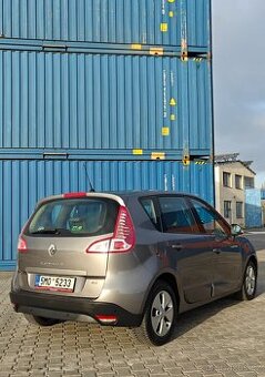 Renault Megane  Scénic DCi