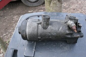 Držák /pouzdro olejového filtru Sprinter 312, 212, 412, 2.9l