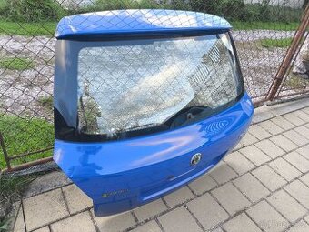 Dveře kufru fabia 2