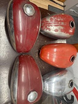 Predám nádrž JAWA 250/559 350/360 panelka