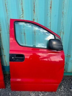 Hyundai h1 Přední dveře