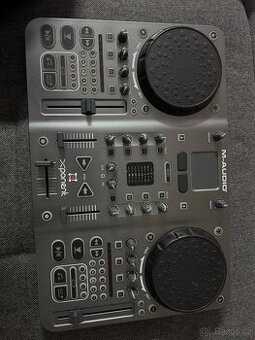 M‑Audio Xponent – DJ kontroler