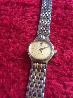 Dámské hodinky