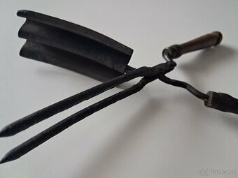 Nahřívací kulma- kadeřnické kleště