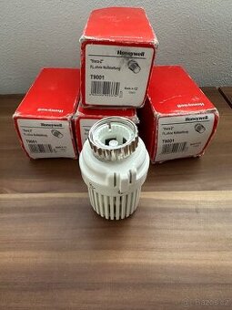 4x Termostatické hlavice.