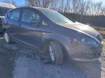 Seat Altea 1.9 TDi 77kw veškeré náhradní díly