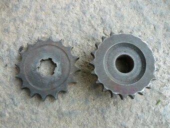 Jawa kývačka řetězové kola