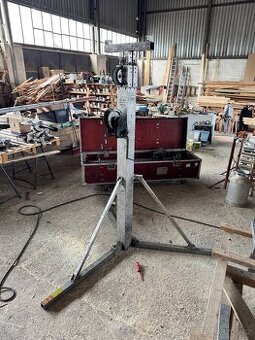 2x Tower lifty 250kg/5,7m