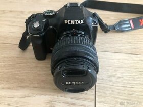 Prodám fotoaparát Pentax K-x