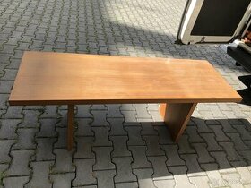 Krásný nepoškozený dřevěný retro stůl - 1