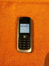Nokia 6021 v pěkném a plně funkčním stavu - 1