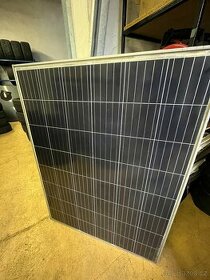 Solární panel 210W