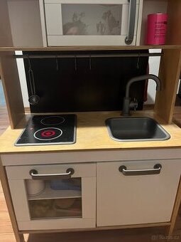 Dětská kuchyňka Ikea