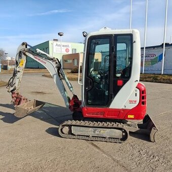Minirypadlo / Bagr Takeuchi TB 216
