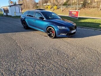 Škoda superb 3 Laurin Klement 2.0tdi 140kw 4x4 najeto 350xx