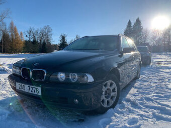 BMW 520i