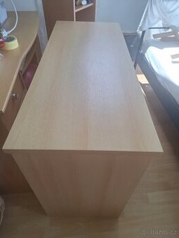 Prodam stolek pod PC