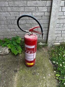 Hasičský přístroj 6kg stav viz foto, nepoužitý