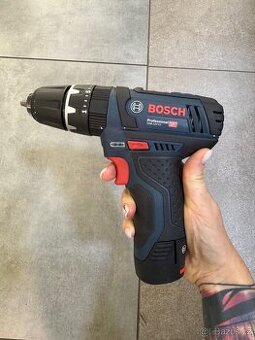 AKU ŠROUBOVÁK BOSCH GSB 12V 15