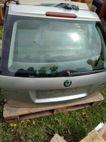 Fabia kombi dveře kufru