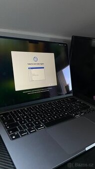 MacBook Air 13,6 M3 8/256gb space grey 2024