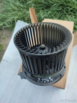 Ventilátor topení a klimatizace Peugeot 2008 2019r.v - 1