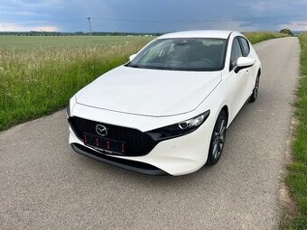 ► MAZDA 3 2.0i 90KW SPORTS G122 BOSE-LED-ACC-KAMERA
