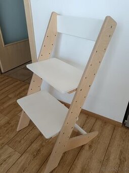 Dětská rostoucí židle