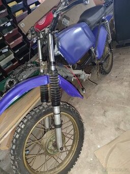 Jawa 20 mustang