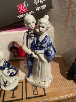 Porculánová figurína