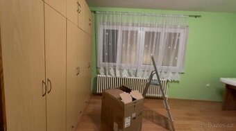 Šatní skříň