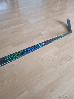 Prodám hokejku CCM Ribcor Team