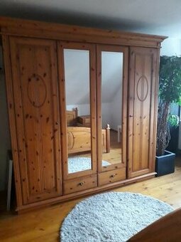 Ložnice z masivu(639)