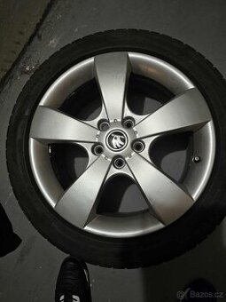 Alu kola škoda Pegasus 5x112 r17 205/50/17 zimní dot 2022