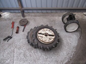 Nabízím kola na Terra Vari. Původní stav. Jen co je a foto.