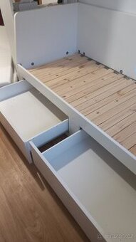 rozkládací postel FLEKKE (Ikea)