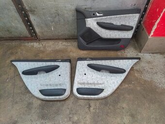 Tapeci Fabia combi - bílé