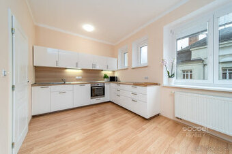 Hezký a plně zařízený byt 3+kk v dobré lokalitě Mladé Bolesl