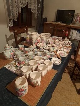 Prodám chodský porcelán.