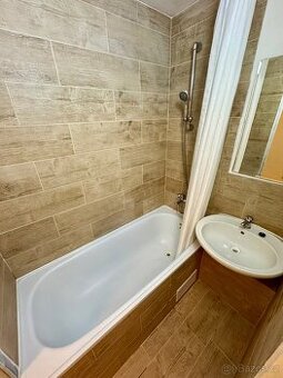 Dlouhodobý pronájem bytu 2+kk, 40 m² – Kpt. Jaroše 33 - 1