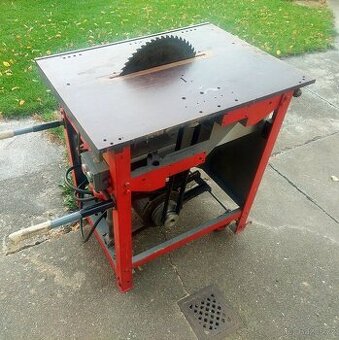 Stolní okružní pila