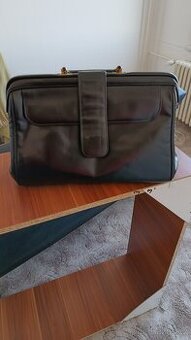 Pánská kožená aktovka