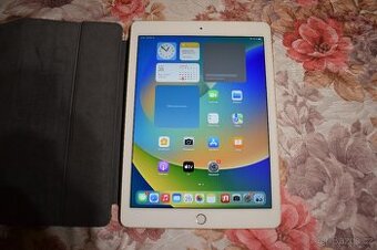 Apple iPad Pro 9.7-inch - A1673, (Wi-Fi Only), 256GB, (10)