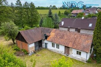 Prodej rodinného domu se stodolou, zahrada 768 m2, Domašín