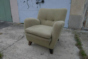 Prodám 2 historická křesla