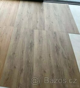 Vinyl lepený KPP Dub Lindera 3,98m2