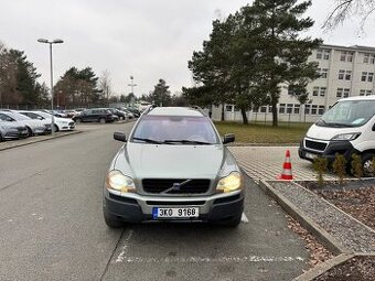 Volvo XC90 2.4D5 Diesel 120kw,AWD,Manuál,STK:7/2027,4X4