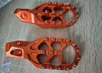 Prodám stupačky 2024 2025