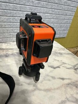 (716) 4D křížový laser – 16 linií, zelený paprsek