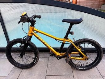 Dětské kolo RASCAL 16, zlatá barva